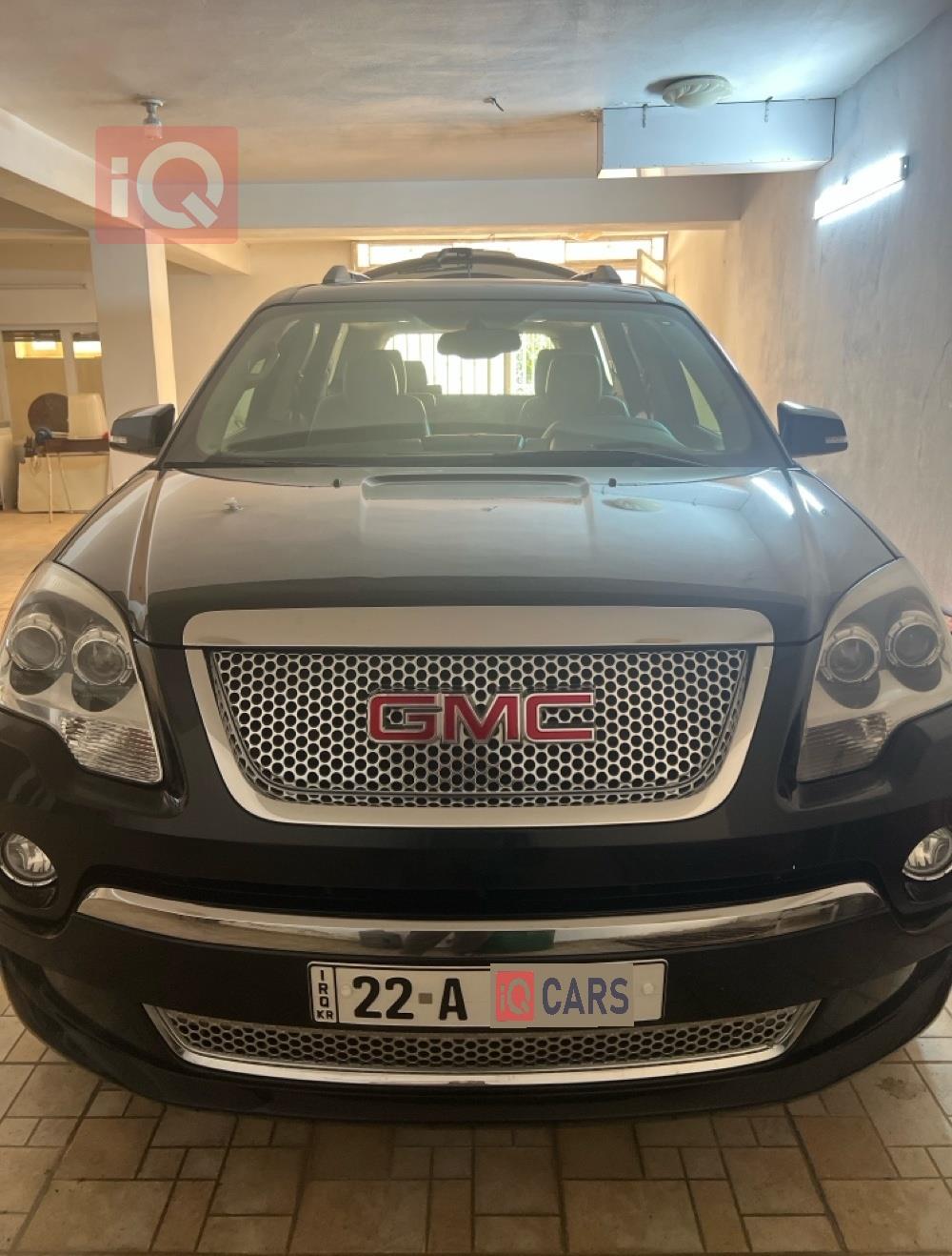 جي ام سي اكاديا